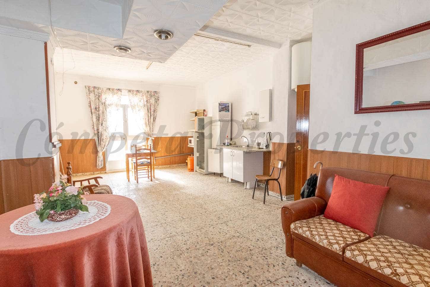 5 bedroom Townhouse for sale in Torrox - € 215,000 (Ref: 6884337)