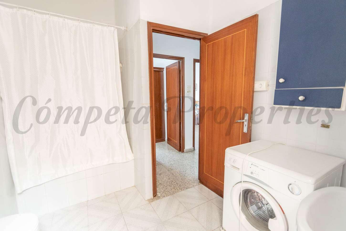 5 bedroom Townhouse for sale in Torrox - € 215,000 (Ref: 6884337)