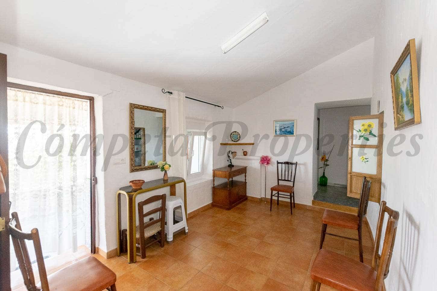 3 slaapkamer Villa te koop in Competa - € 400.000 (Ref: 7000428)