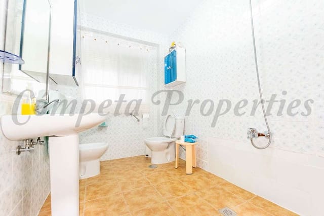 4 sypialnia Dom na sprzedaż w Cómpeta - 199 000 € (Ref: 7146260)