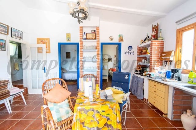 2 sypialnia Finka/Dom wiejski na sprzedaż w Torrox z basenem garażem - 315 000 € (Ref: 7153486)