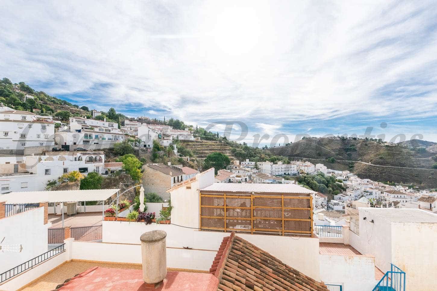 3 slaapkamer Huis te koop in Competa - € 80.000 (Ref: 7249858)