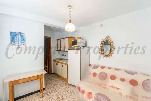 12 soveværelse Byhus til salg i Canillas de Albaida - € 240.000 (Ref: 7260560)