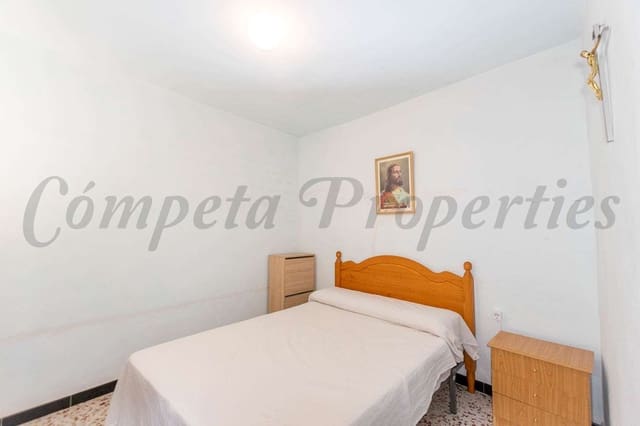 12 soveværelse Byhus til salg i Canillas de Albaida - € 240.000 (Ref: 7260560)