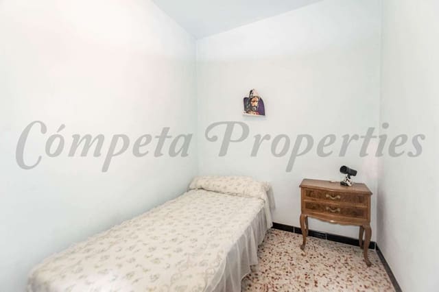 12 soveværelse Byhus til salg i Canillas de Albaida - € 240.000 (Ref: 7260560)