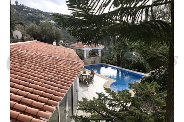4 bedroom Finca/Country House for sale in Sayalonga with pool garage - € 1,350,000 (Ref: 7303096)
