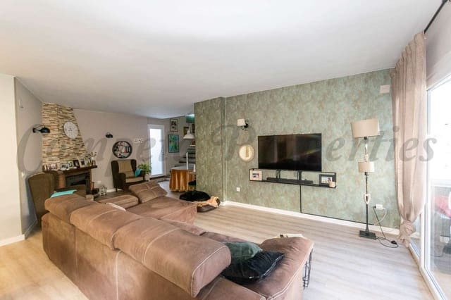 4 sypialnia Dom na sprzedaż w Cómpeta - 365 000 € (Ref: 7382893)