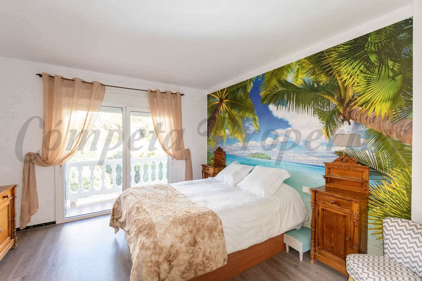 4 bedroom Townhouse for sale in Competa - € 365,000 (Ref: 7382893)