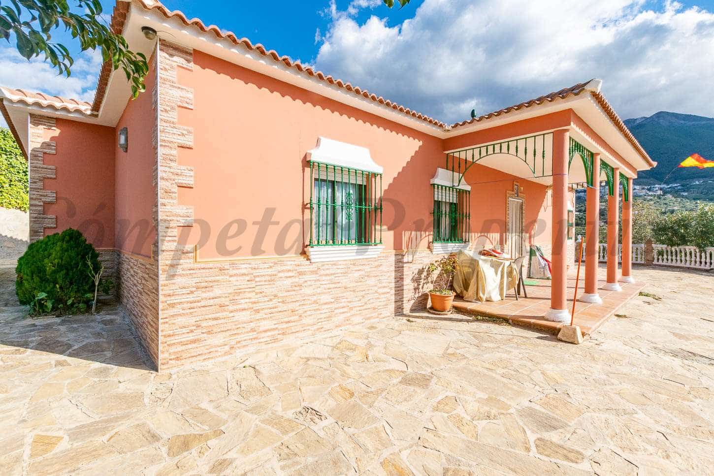 4 soveværelse Villa til salg i Alcaucin - € 395.000 (Ref: 7396500)