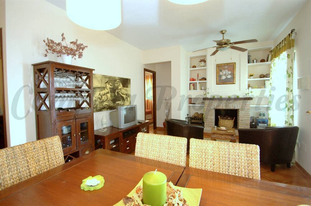 2 makuuhuone Maalaistalo lomavuokrausta paikassa Torrox mukana uima-altaan - 690 € (Ref: 7403661)