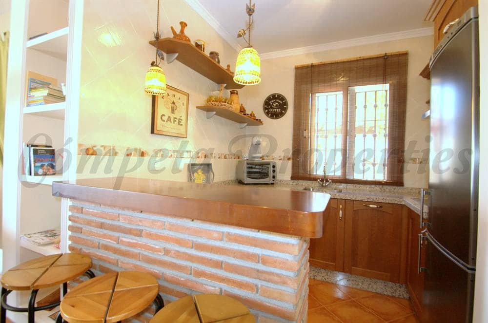 2 makuuhuone Maalaistalo lomavuokrausta paikassa Torrox mukana uima-altaan - 690 € (Ref: 7403661)