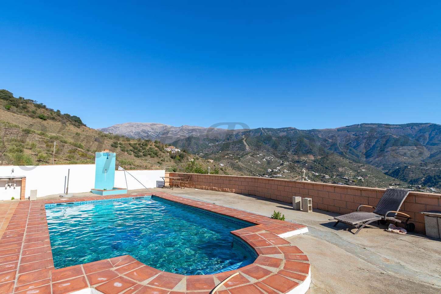 4 slaapkamer Villa te koop in Archez met zwembad - € 480.000 (Ref: 7445990)