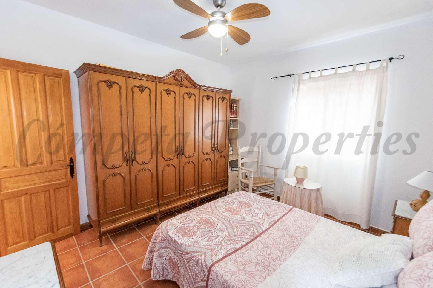 2 slaapkamer Finca/Landhuis te koop in Torrox met zwembad garage - € 450.000 (Ref: 7475654)