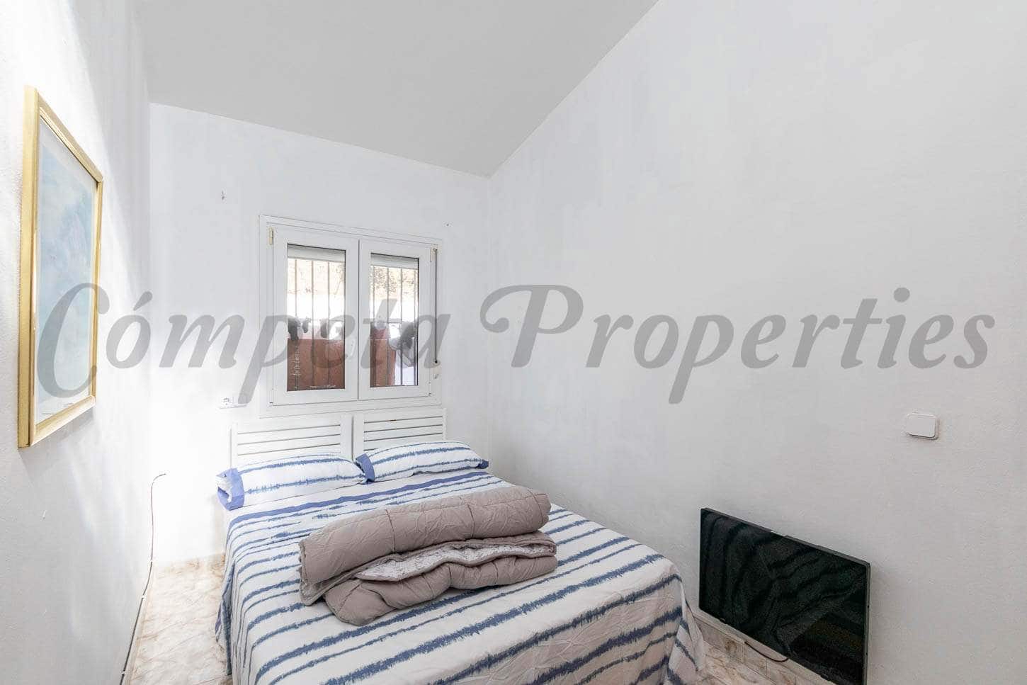 3 soverom Villa til leie i Torrox - € 1 875 (Ref: 7512160)