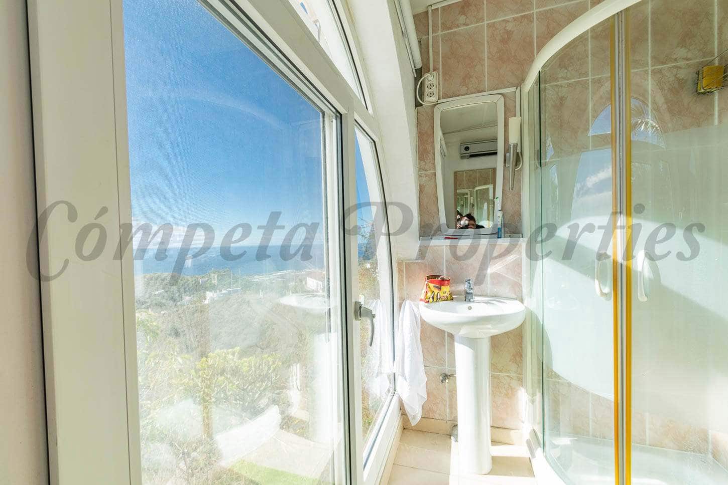 3 soverom Villa til leie i Torrox - € 1 875 (Ref: 7512160)