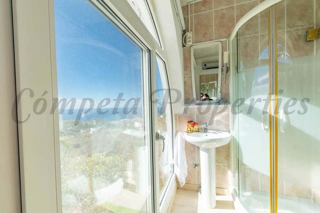 3 bedroom Villa for rent in Torrox - € 1,875 (Ref: 7512160)