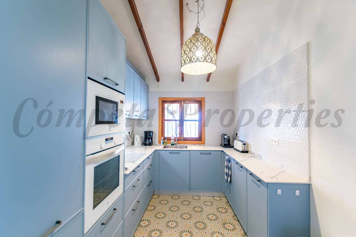 3 camera da letto Villa da affitare come casa vacanza in Competa con piscina - 800 € (Rif: 7517185)