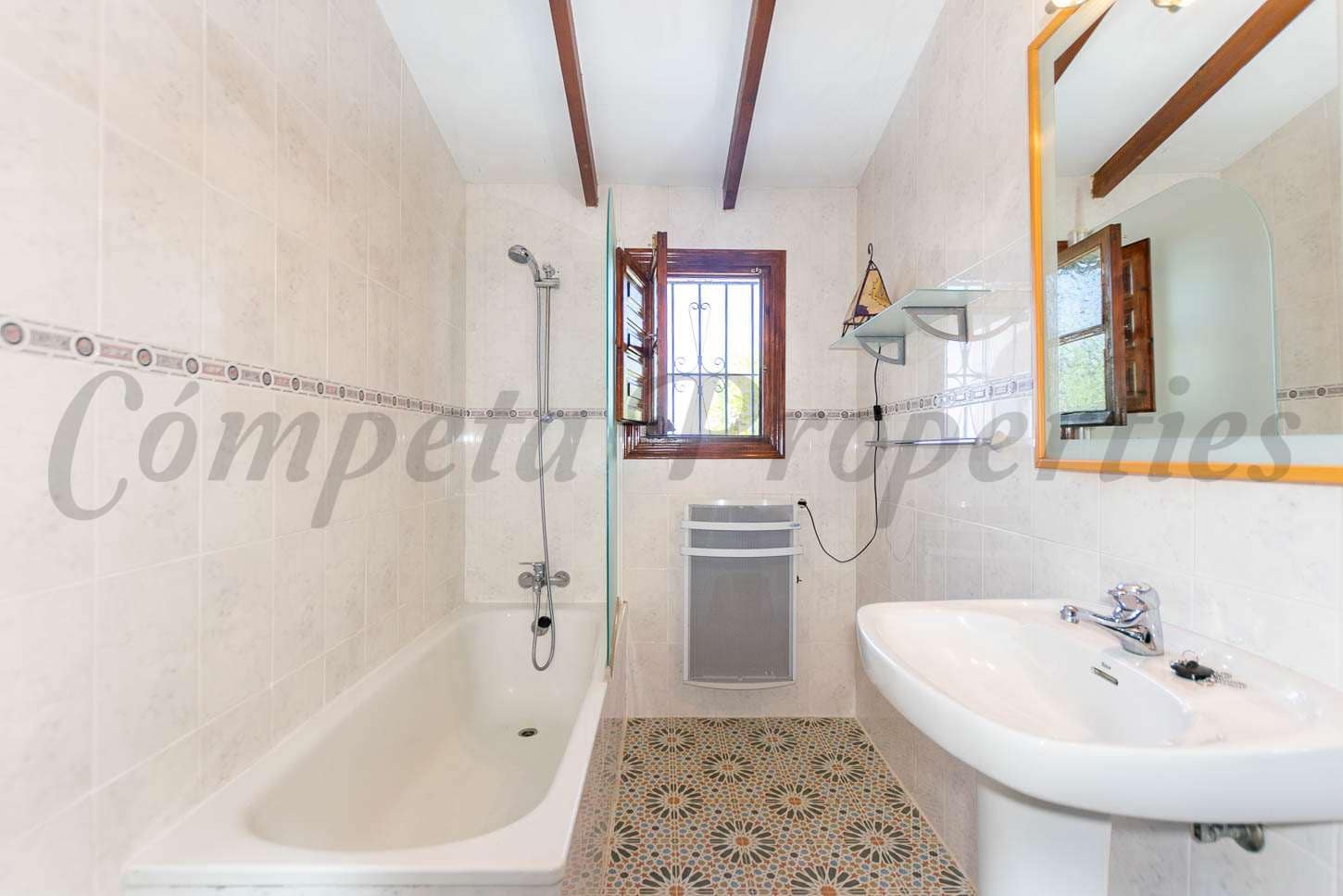 3 camera da letto Villa da affitare come casa vacanza in Competa con piscina - 800 € (Rif: 7517185)