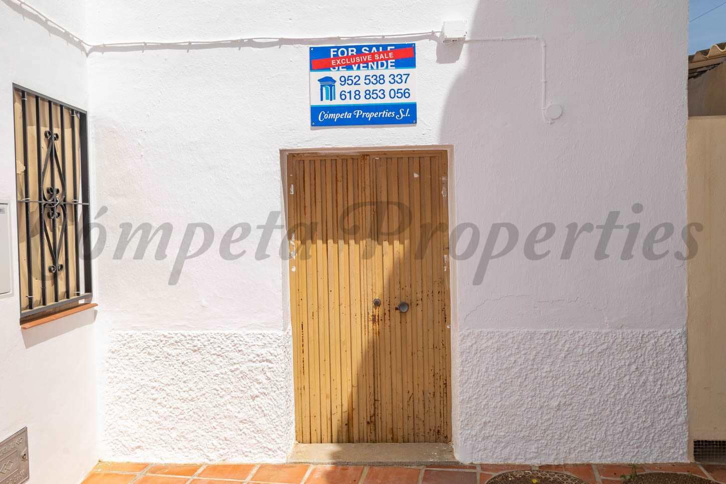 Hus til salgs i Torrox - € 49 000 (Ref: 7657652)