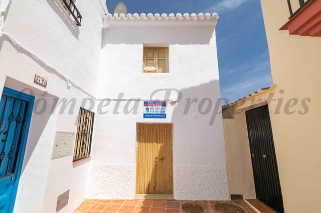 Hus til salgs i Torrox - € 49 000 (Ref: 7657652)