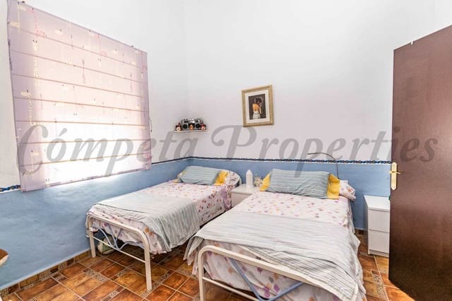 3 soveværelse Finca/Landehus til leje i Torrox med garage - € 1.200 (Ref: 7660017)