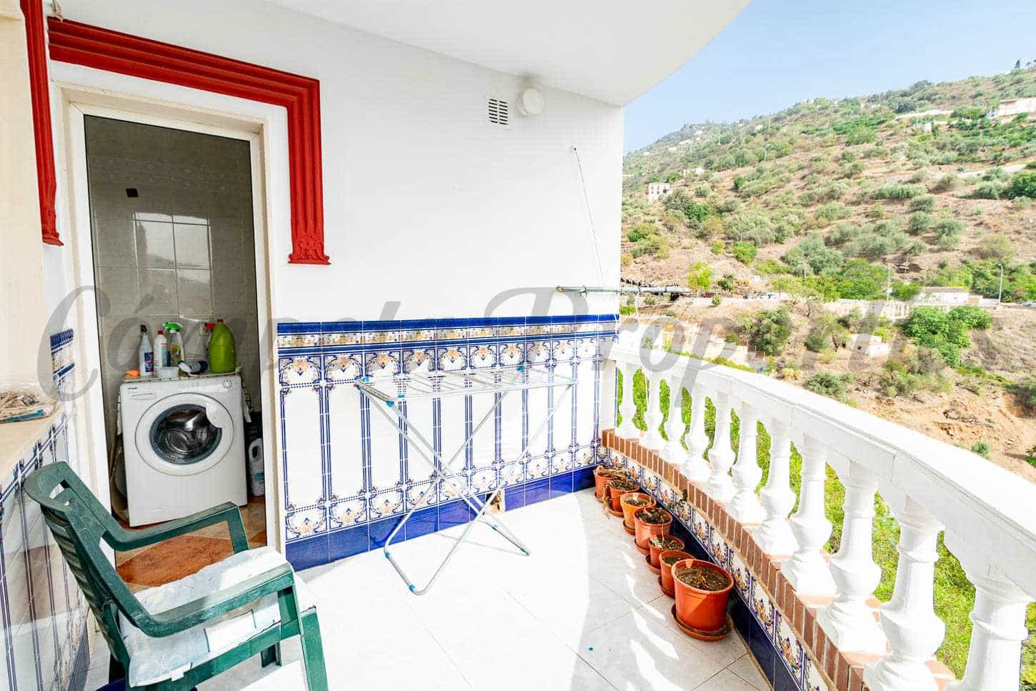 3 soveværelse Lejlighed til salg i Sayalonga - € 230.000 (Ref: 7705229)