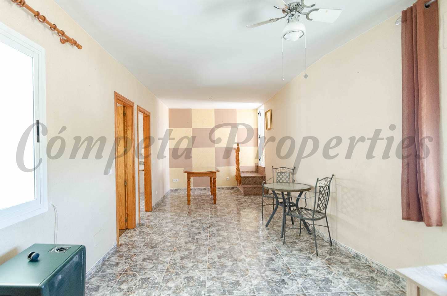3 bedroom Townhouse for sale in Competa with garage - € 148,500 (Ref: 7705230)