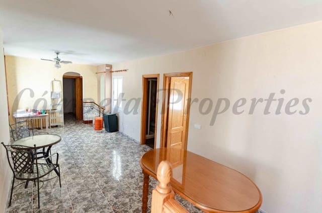 3 slaapkamer Huis te koop in Cómpeta met garage - € 148.500 (Ref: 7705230)