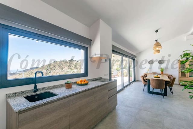 4 sovrum Villa att hyra i Cómpeta med pool garage - 3 600 € (Ref: 7758358)