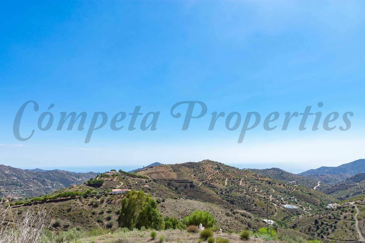 Ubebygd land til salgs i Canillas de Albaida - € 46 000 (Ref: 7788122)