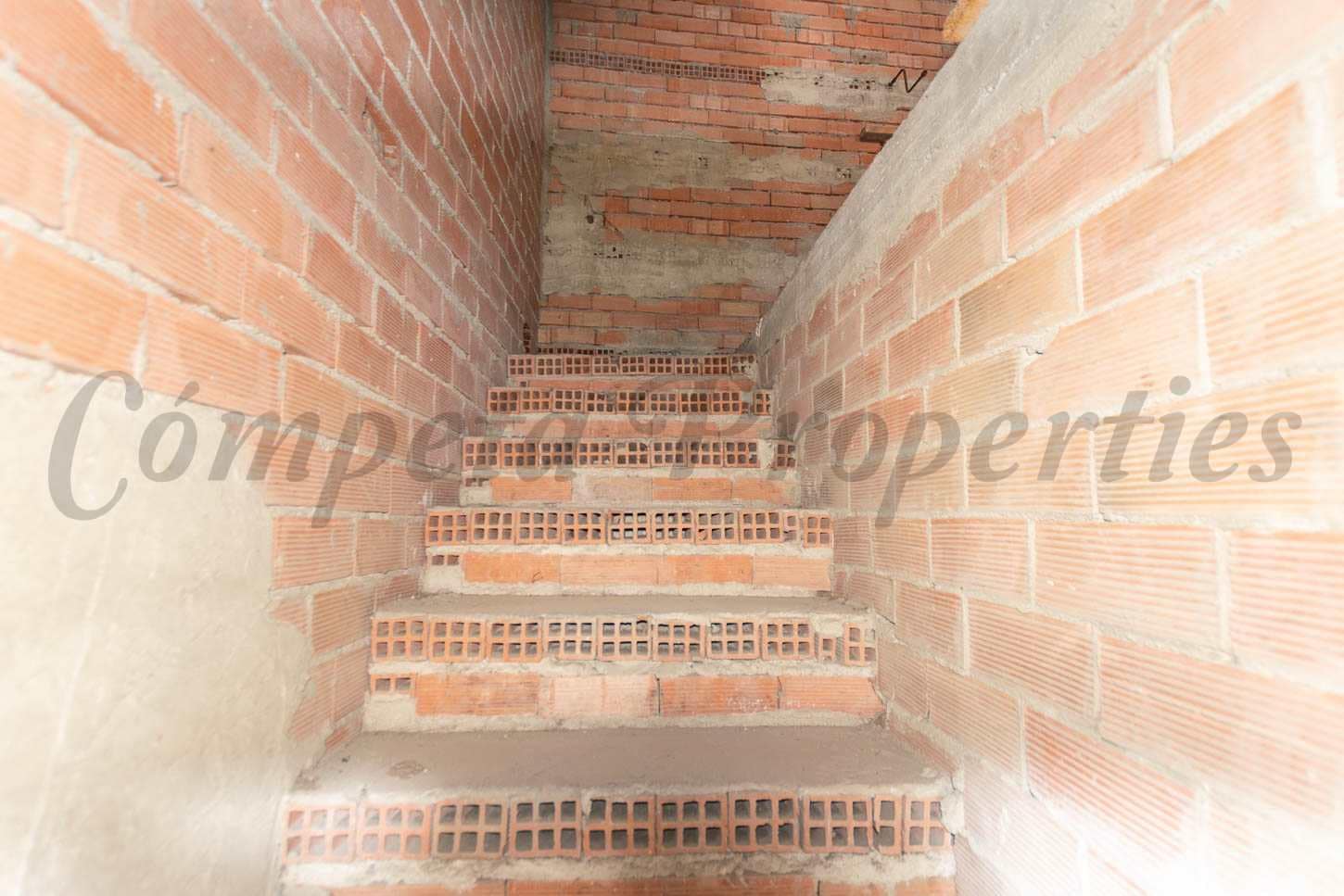 3 bedroom Townhouse for sale in Competa - € 180,000 (Ref: 7792836)