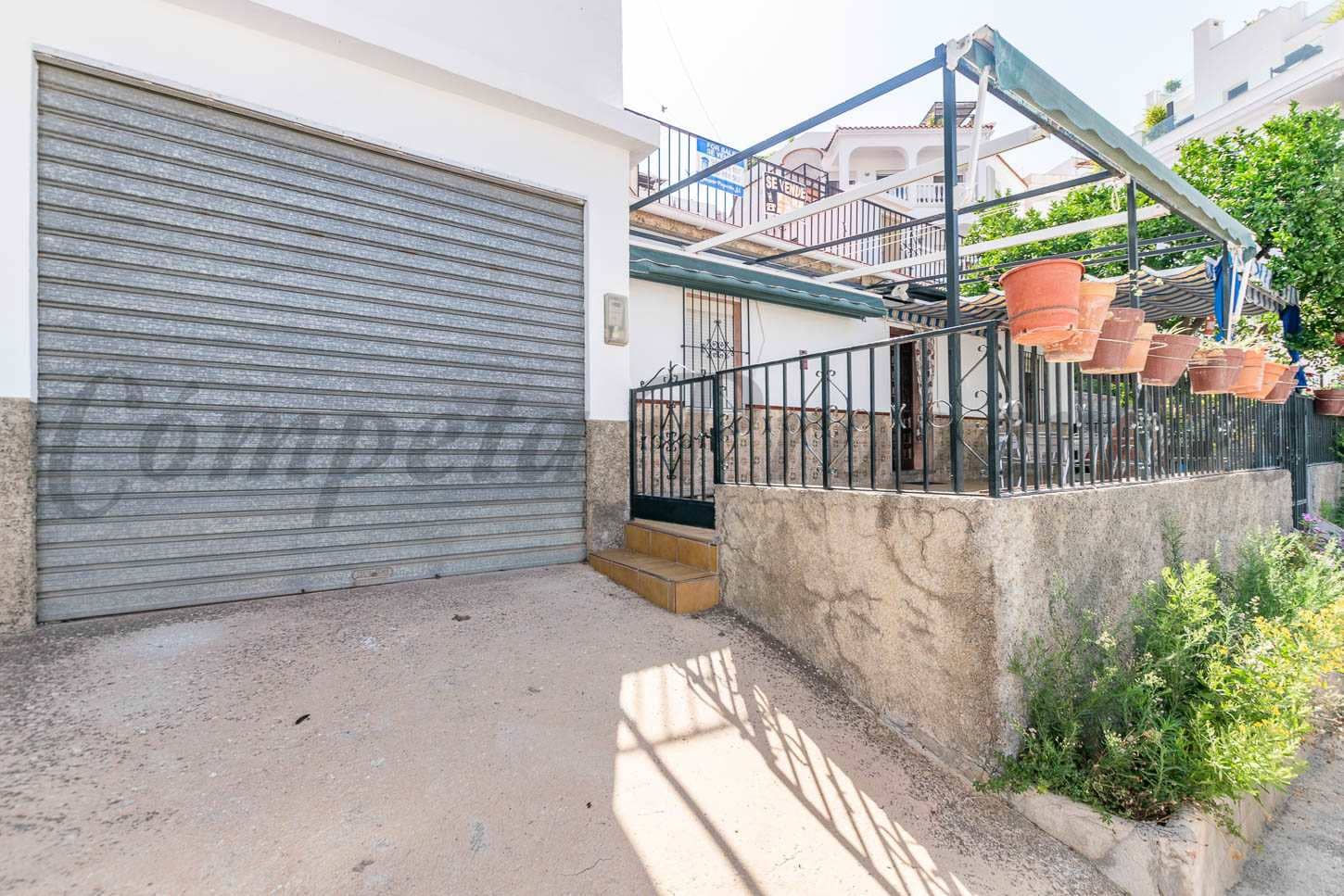 3 slaapkamer Huis te koop in Competa - € 195.000 (Ref: 7792837)