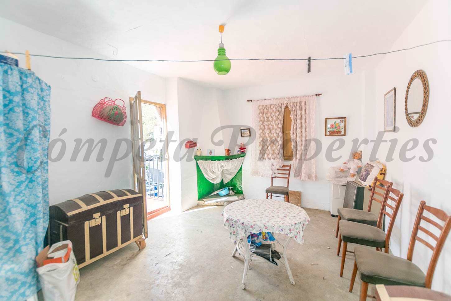 3 slaapkamer Huis te koop in Competa - € 195.000 (Ref: 7792837)