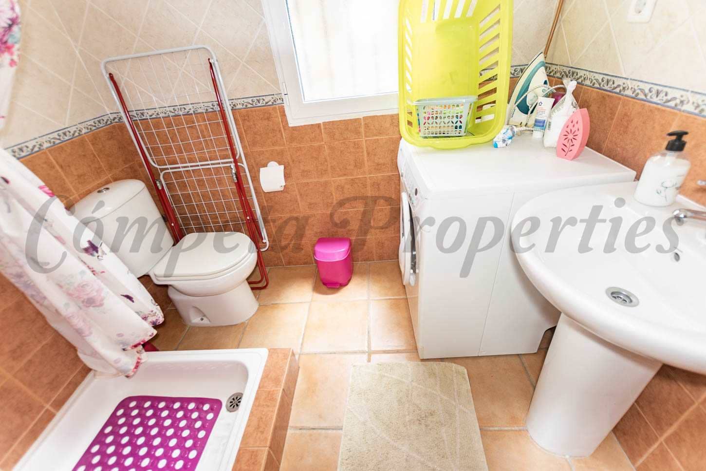 2 soveværelse Villa til salg i Torrox med swimmingpool - € 289.000 (Ref: 7792927)