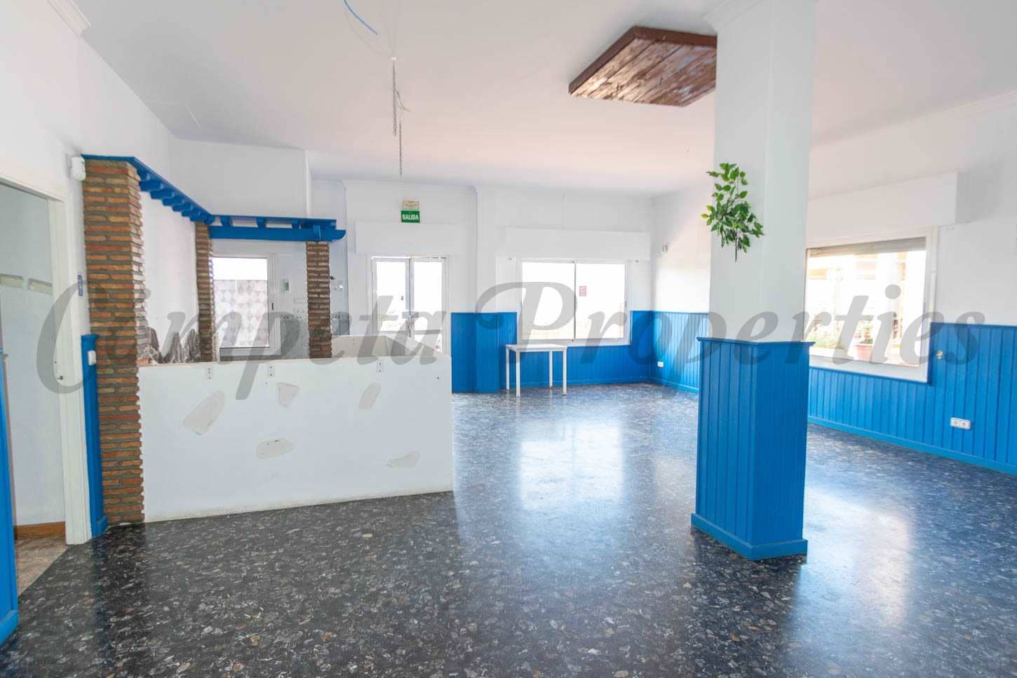 Erhverv til leje i Competa - € 1.125 (Ref: 7847813)