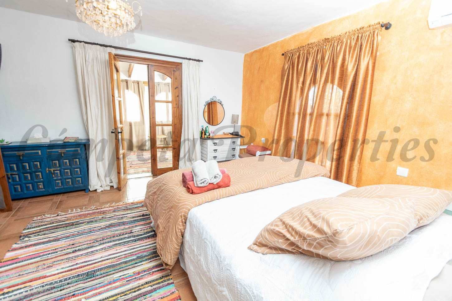 3 makuuhuone Maalaistalo myytävänä paikassa Torrox mukana uima-altaan 
autotalli - 490 000 € (Ref: 7881627)