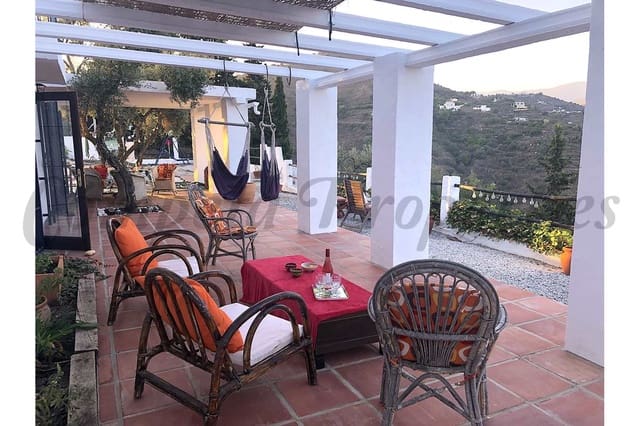 3 sovrum Finca/Hus på landet till salu i Torrox med pool garage - 490 000 € (Ref: 7881627)