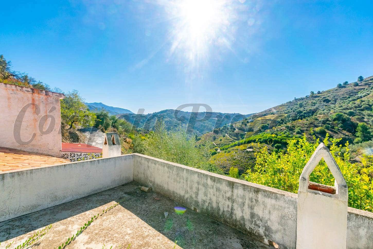 Finca/Landhuis te koop in Competa - € 80.000 (Ref: 7912904)