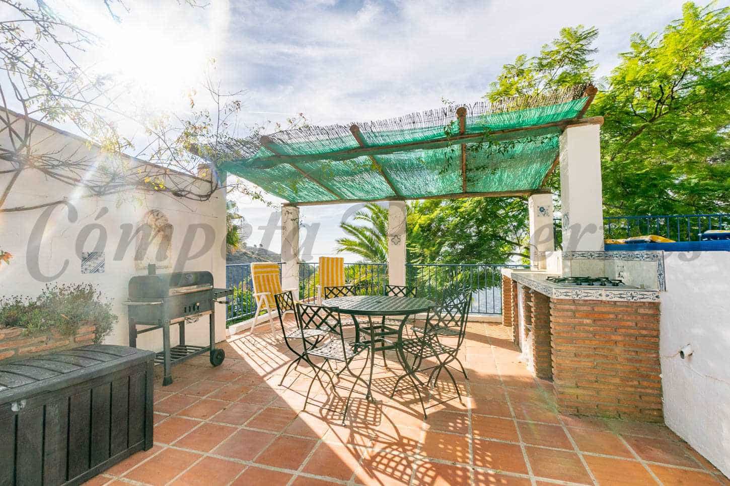 3 makuuhuone Maalaistalo lomavuokrausta paikassa Competa mukana uima-altaan - 900 € (Ref: 7985390)