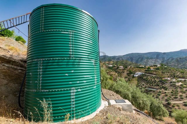 Rakentamaton maa myytävänä paikassa Canillas de Albaida - 35 000 € (Ref: 7985499)