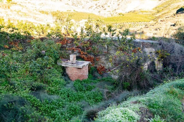 Rakentamaton maa myytävänä paikassa Torrox - 156 000 € (Ref: 7985534)