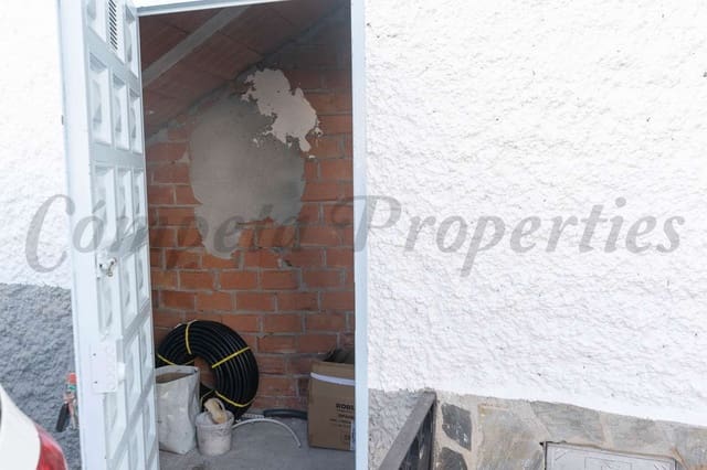 2 slaapkamer Huis te koop in Cómpeta - € 120.000 (Ref: 7985542)