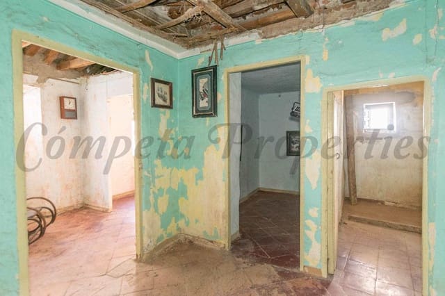 Maison de Ville à vendre à Cómpeta - 125 000 € (Ref: 8118063)