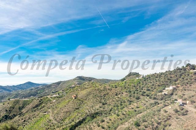Terreno Non Edificato in vendita in Canillas de Albaida - 62.500 € (Rif: 8132587)