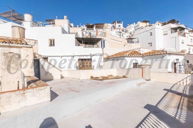5 bedroom Townhouse for sale in Cómpeta - € 194,000 (Ref: 8146567)