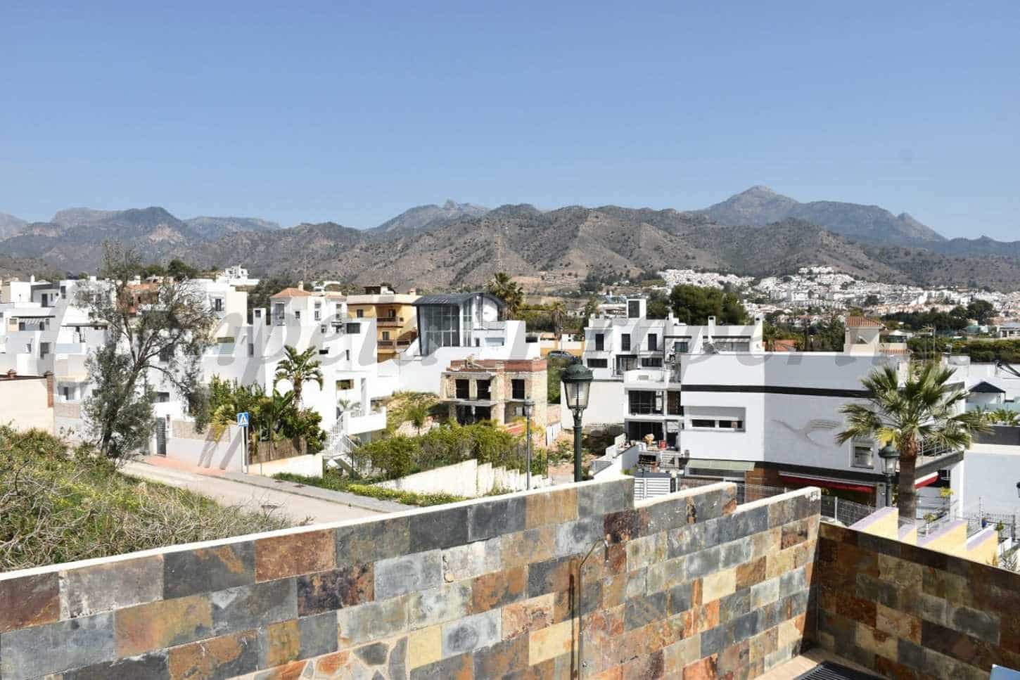 3 chambre Maison de Ville à vendre à Torrox avec piscine garage - 630 000 € (Ref: 8176185)