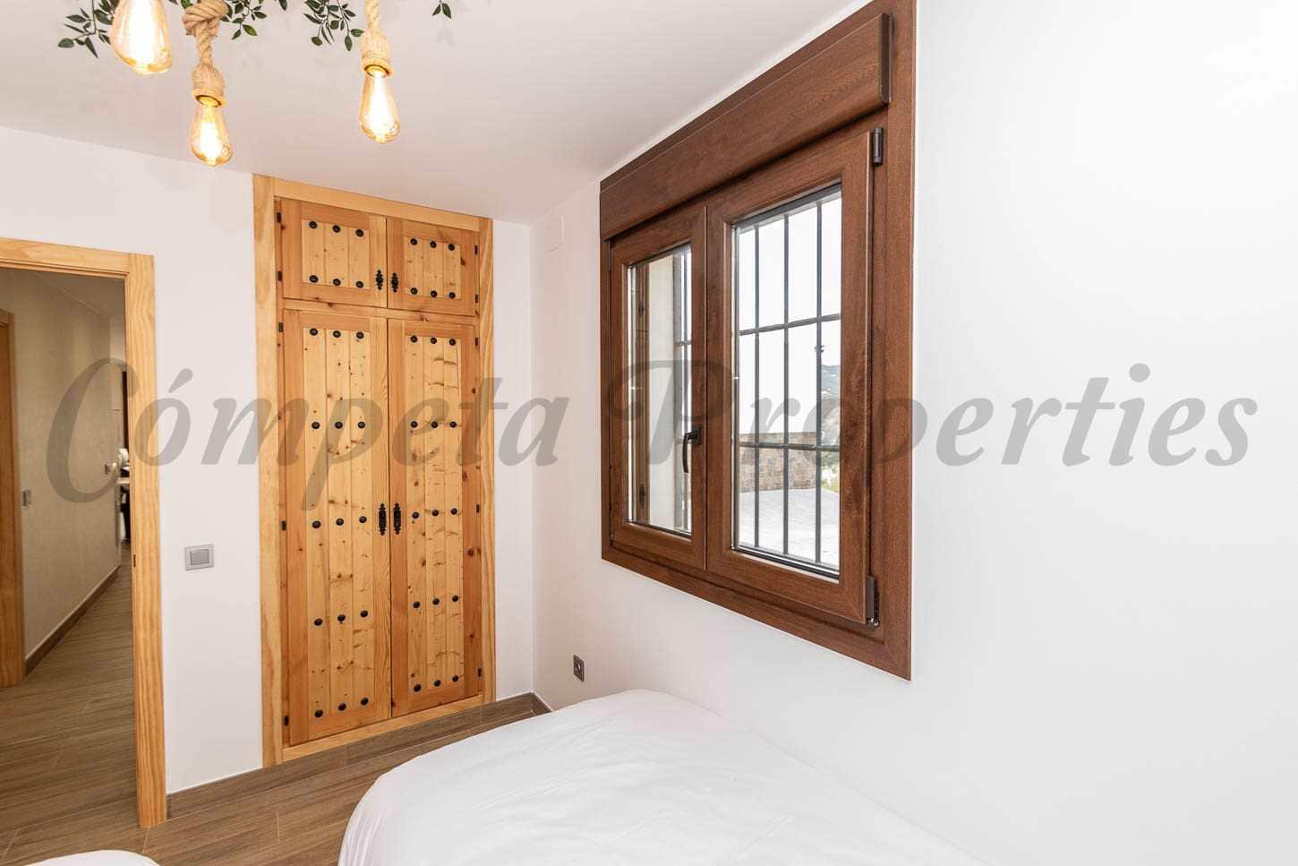 3 camera da letto Finca/Casa di Campagna da affitare come casa vacanza in Torrox con piscina garage - 1.225 € (Rif: 8200684)