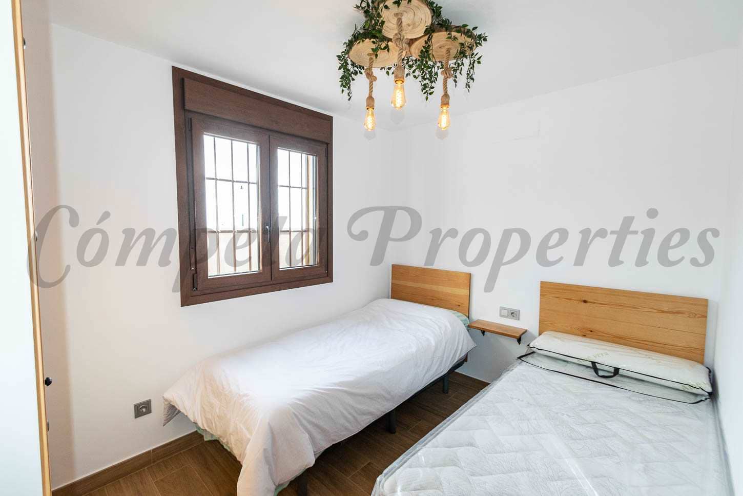 3 camera da letto Finca/Casa di Campagna da affitare come casa vacanza in Torrox con piscina garage - 1.225 € (Rif: 8200684)