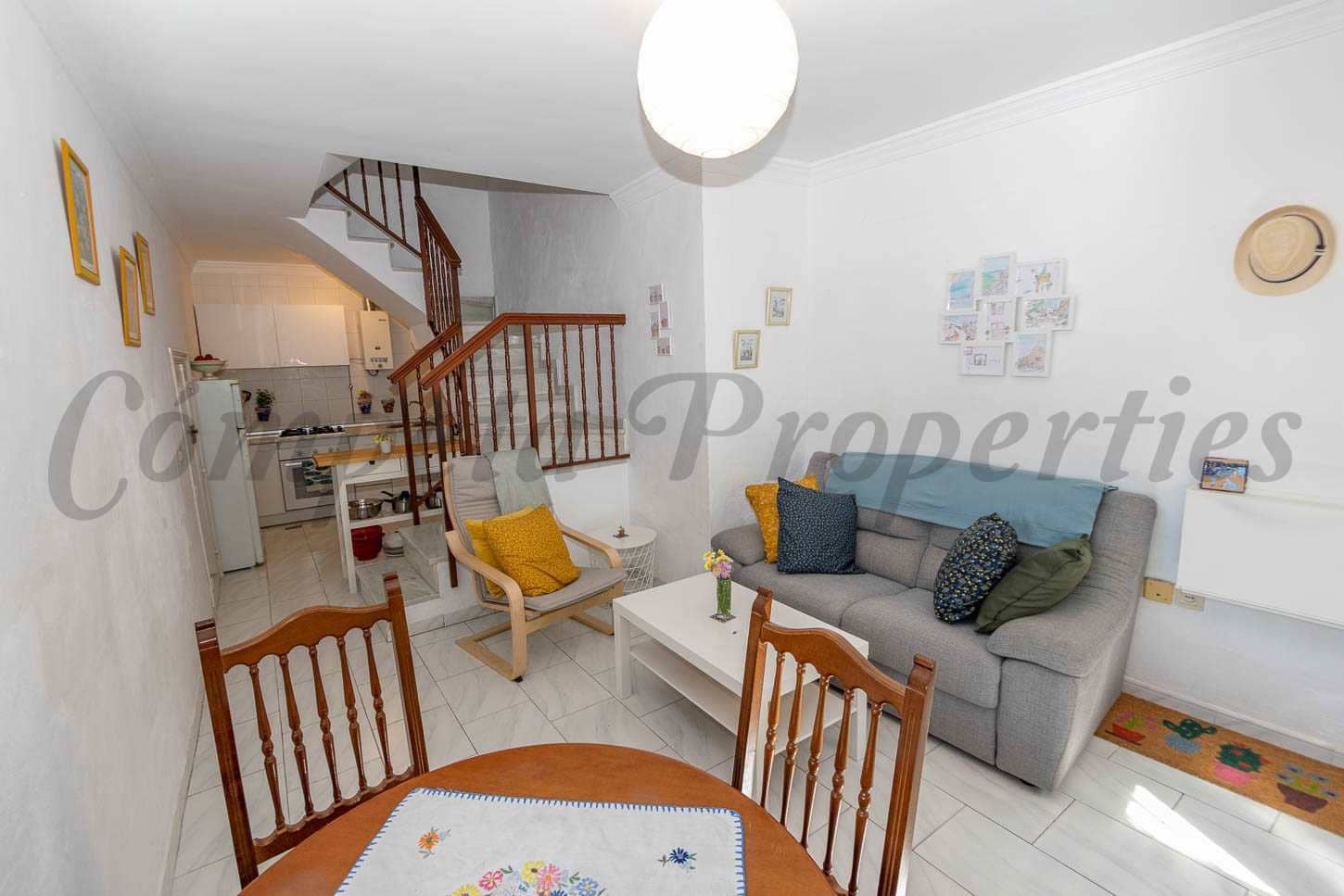 3 soverom Hus til salgs i Torrox - € 470 (Ref: 8223601)