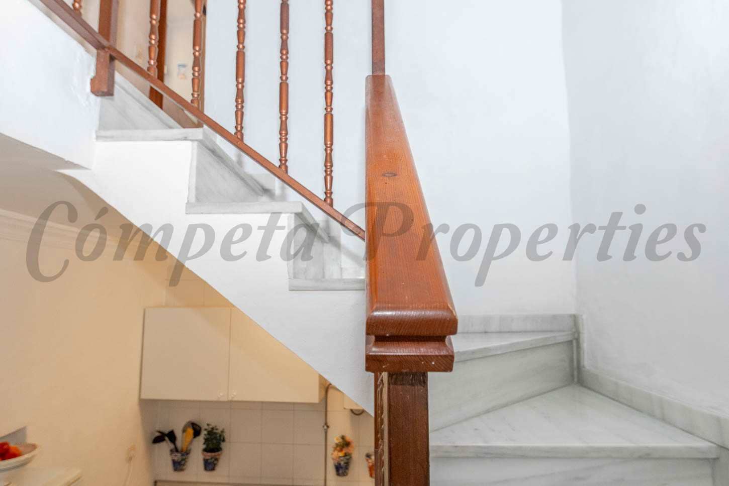 3 soverom Hus til salgs i Torrox - € 470 (Ref: 8223601)